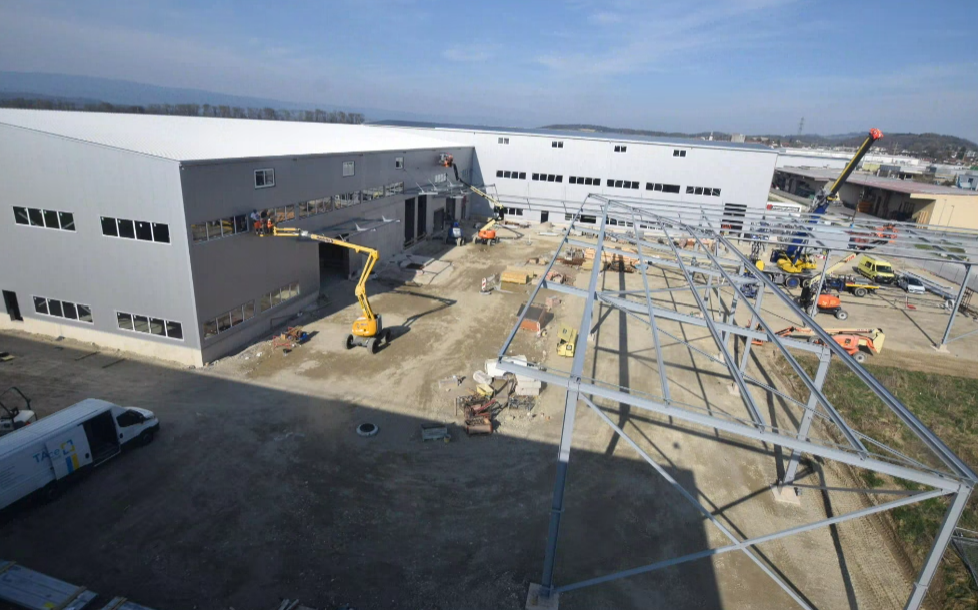 Centro Due under construction in Kerzers